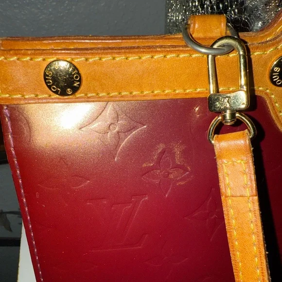 💯AUTHENTIC LOUIS VUITTON ROXBURY AMARANTE VERNIS DRIVE 2WAY SHOULDER BAG/CLUTCH - Picture 12 of 16